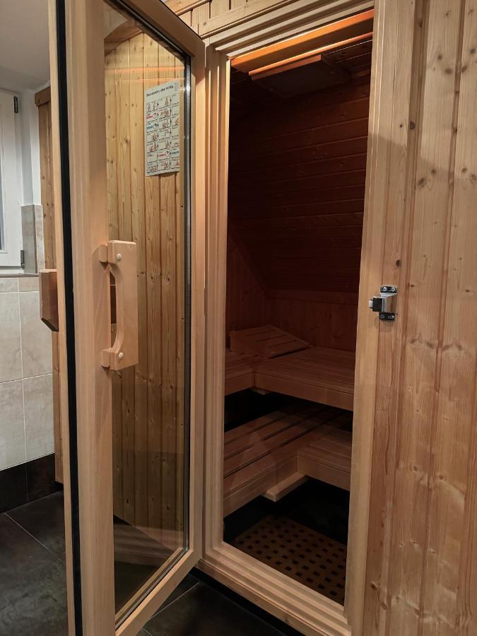 205 Qm "Traumtor" Mit Sauna, Whirlpool, Kamin Und 3 Terrassen Mit Blick In Die Boehmisch Saechsische Schweiz Dresda Exterior foto